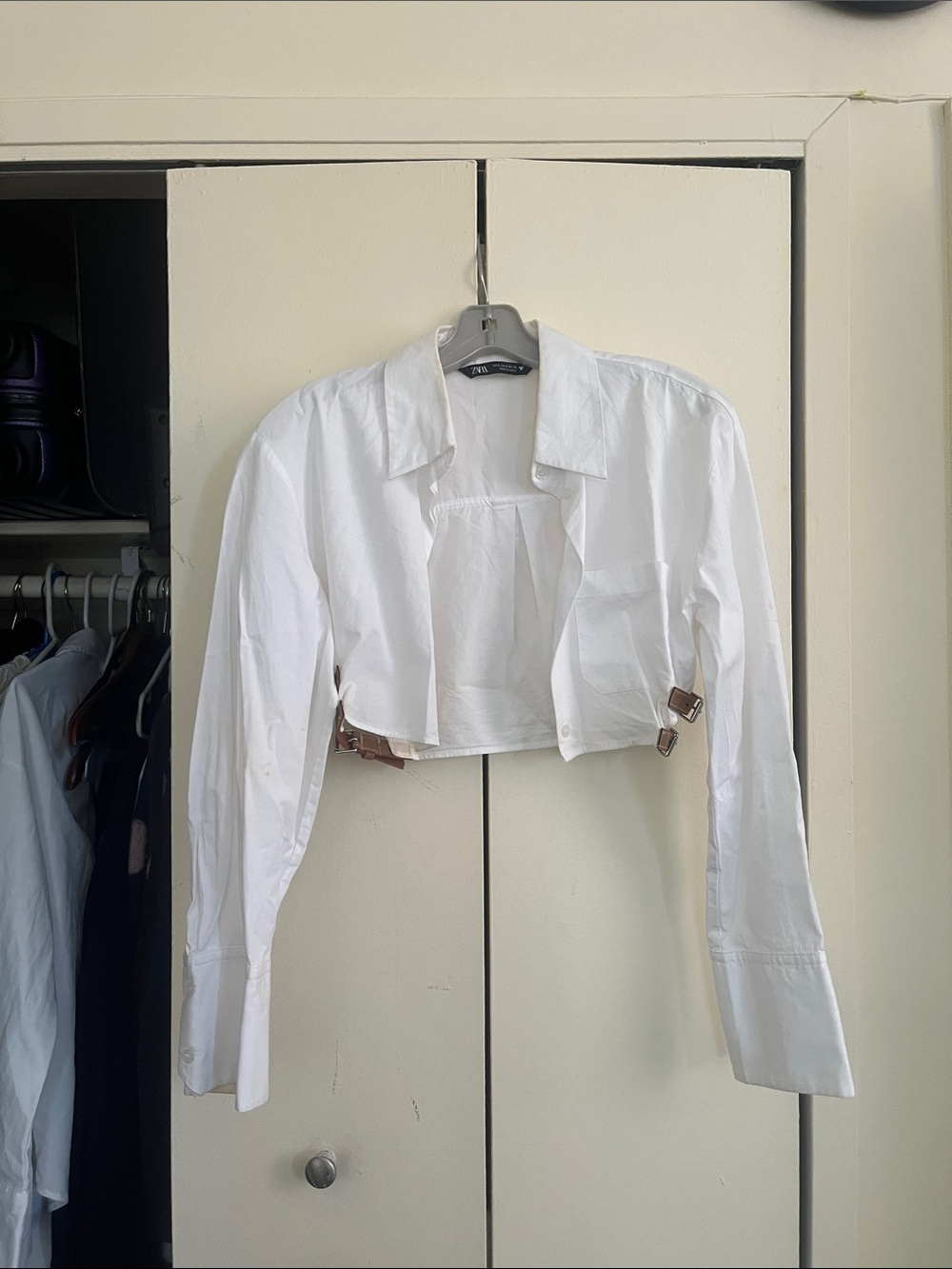 Zara White Cropped Button-Front Shirt with Buckle Accents